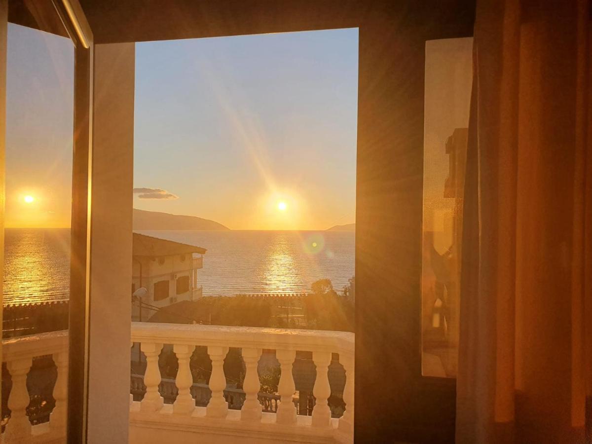 Villa Mare Vlorë Esterno foto