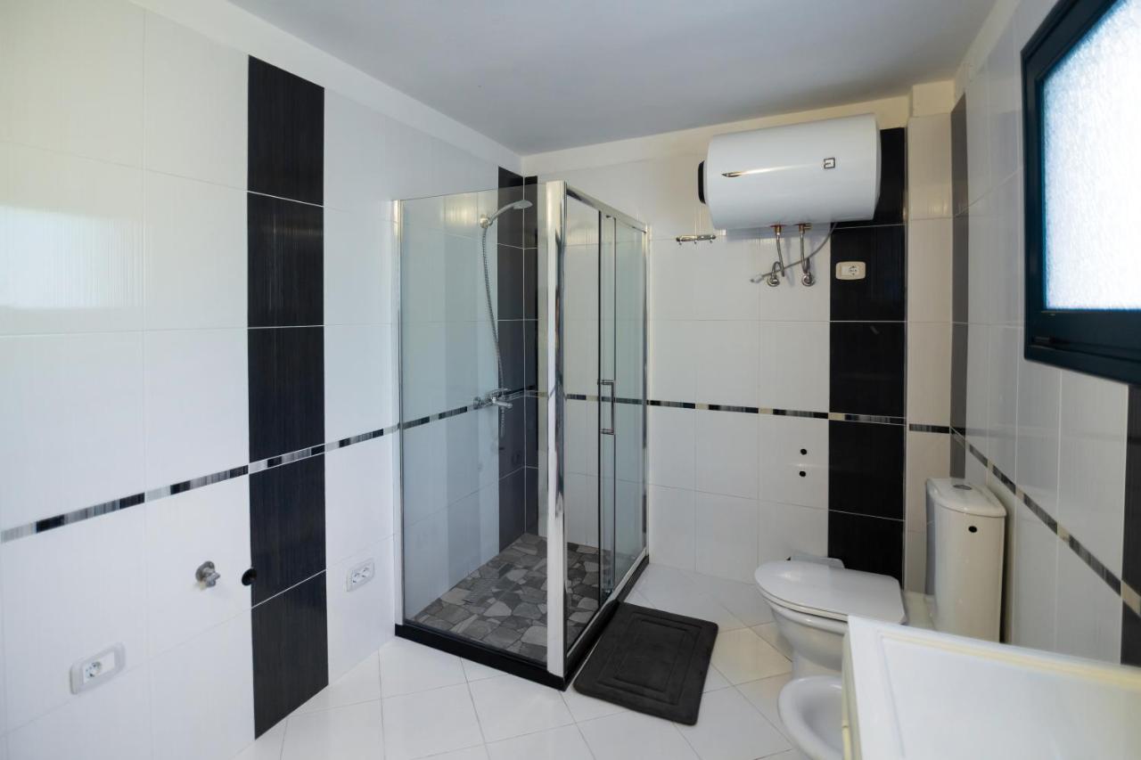 Villa Mare Vlorë Esterno foto